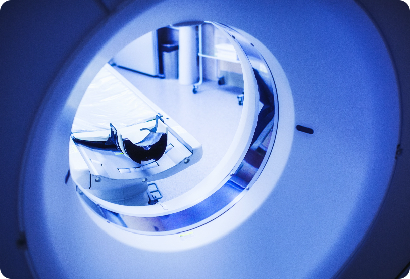 an image of a CT or MRI scanner